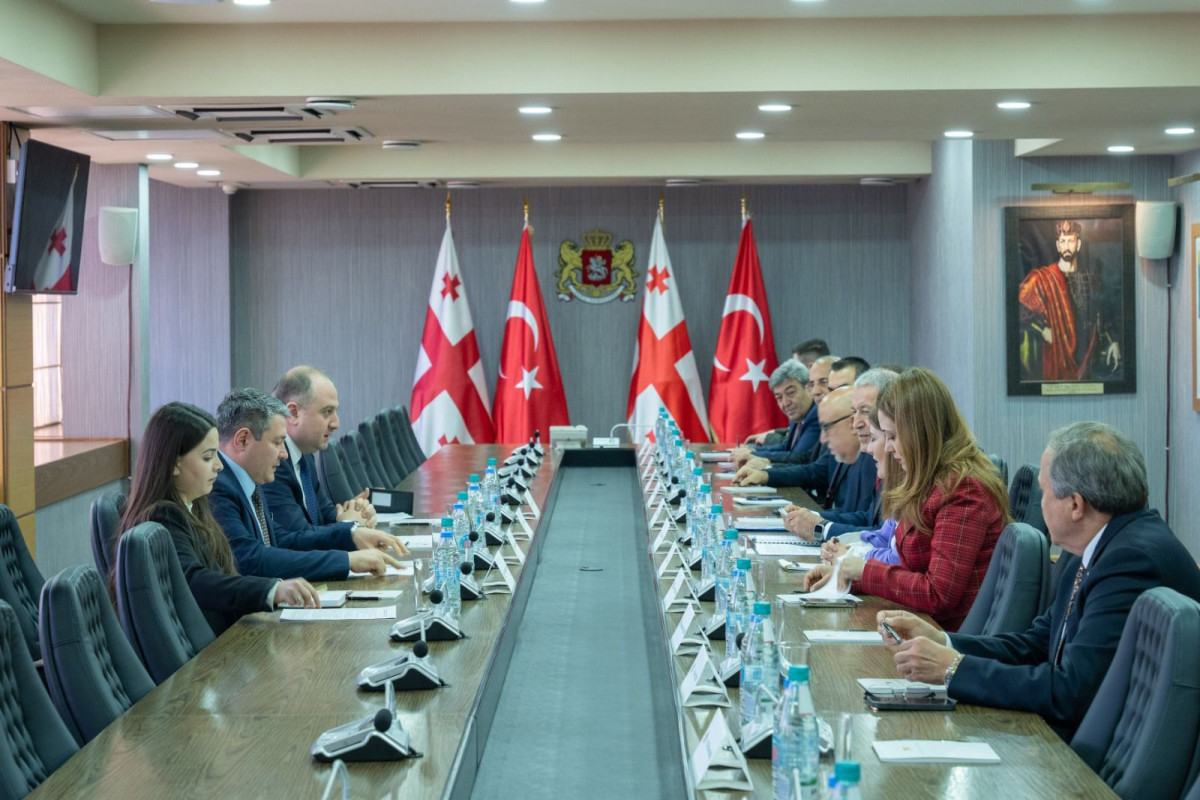 La coopération militaire trilatérale Azerbaïdjan-Turquie-Géorgie discutée à Tbilissi