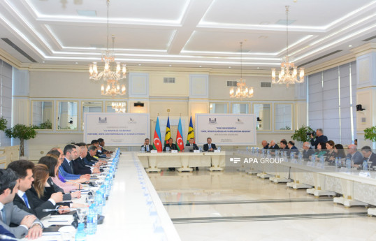 Une conférence sur "histoire, défis modernes et avenir attendu" tenue au Milli Medjlis d'Azerbaïdjan - Photo 