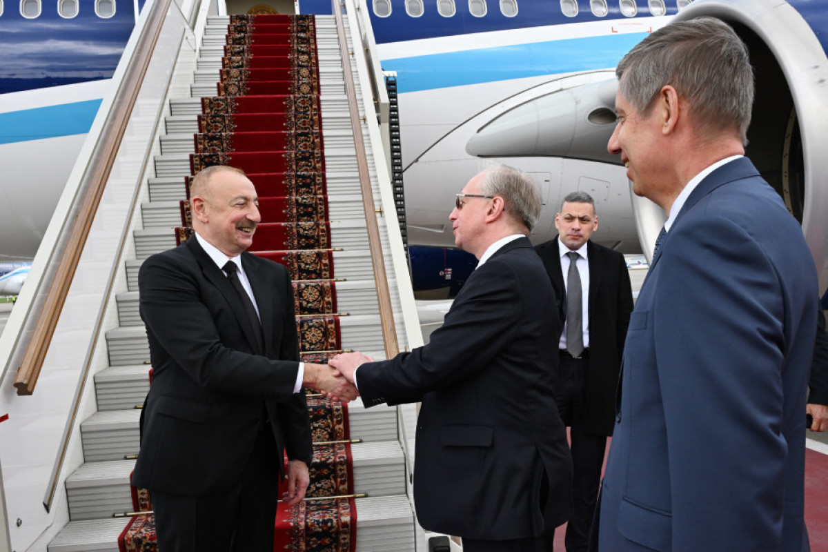 Le président azerbaïdjanais entame une visite de travail en Russie
