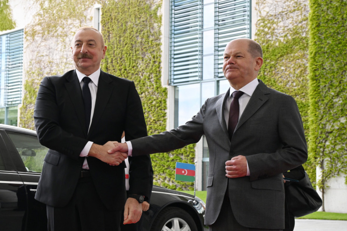 Entretien en tête-à-tête du président azerbaïdjanais et du chancelier allemand