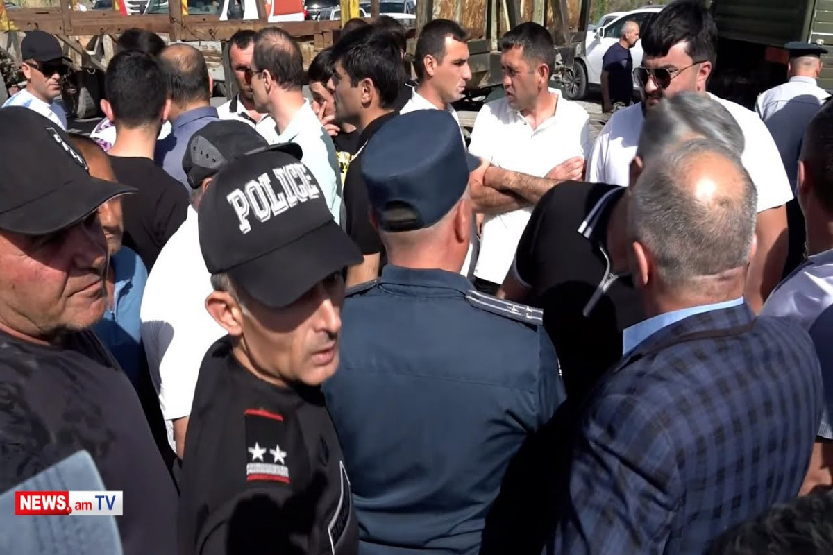 Les opposants à la délimitation en Arménie ferment la route Erevan-Armavir - Vidéo