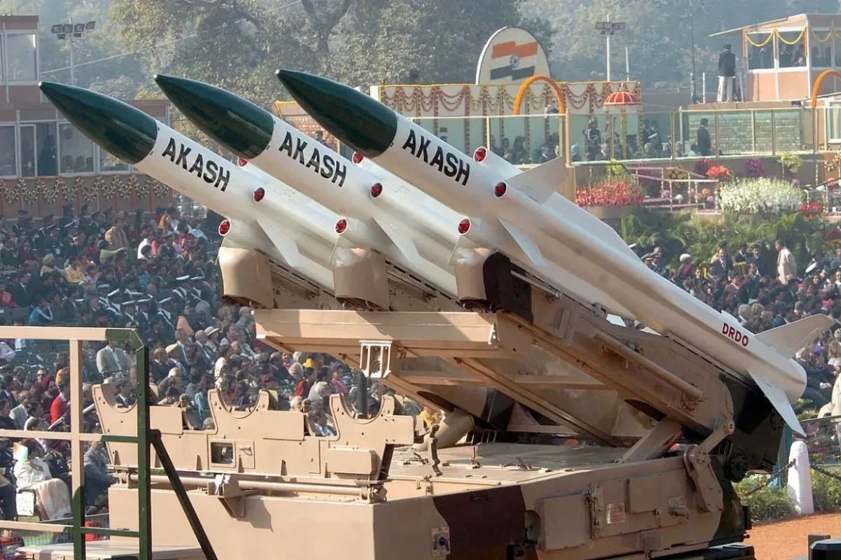 L’Inde va commencer à fournir des systèmes de défense aérienne Akash-1S à l’Arménie