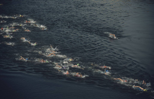 JO Paris 2024 : de nouveaux chiffres mettent en doute la qualité de l’eau de la Seine