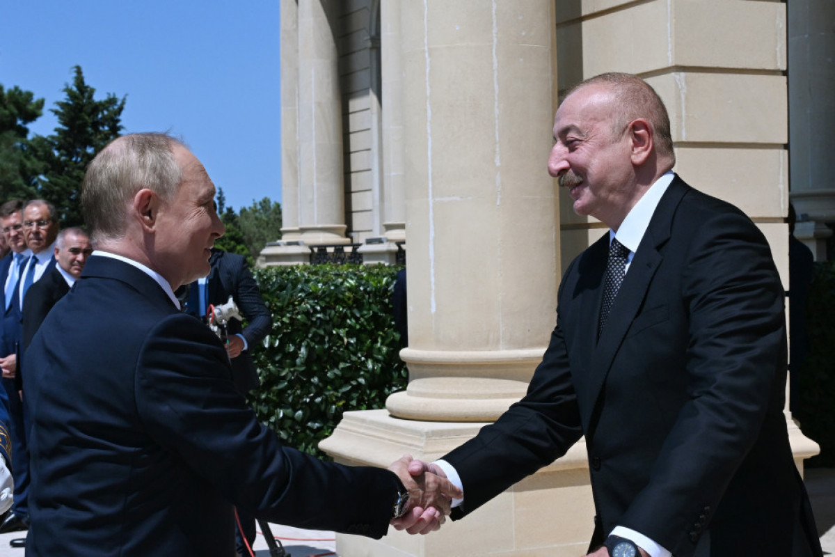 Bakou : Cérémonie d’accueil officiel du président russe Vladimir Poutine