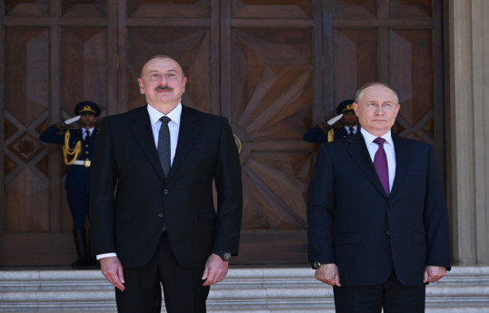 Bakou : Cérémonie d’accueil officiel du président russe Vladimir Poutine