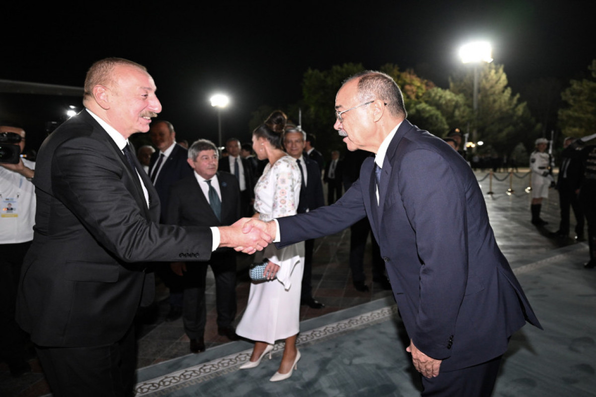 Le président azerbaïdjanais Ilham Aliyev termine sa visite d’Etat en Ouzbékistan