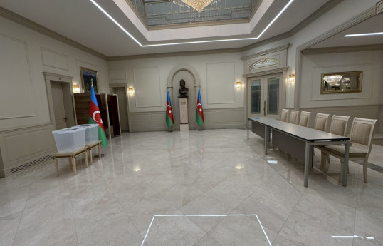 Bureaux de vote établis à l'ambassade d'Azerbaïdjan en Turquie
