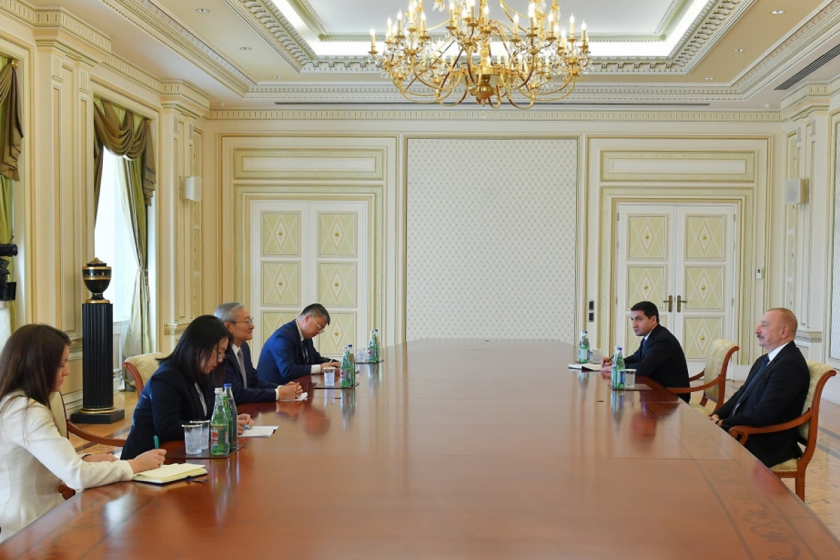 Le président Aliyev reçoit le secrétaire général de l