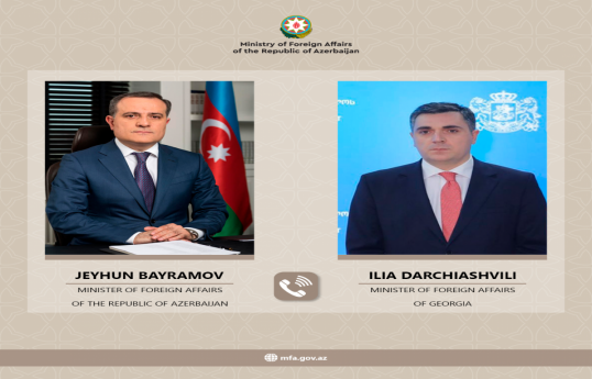 Le chef de la diplomatie azerbaïdjanaise s'entretient au téléphone avec son homologue géorgien