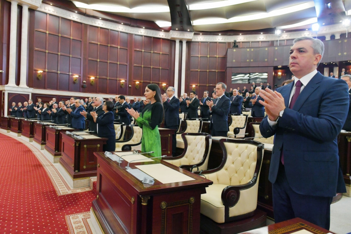 La cérémonie d'investiture du président Ilham Aliyev en vidéo et photo