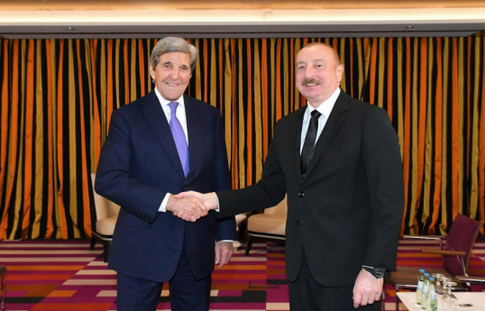 Entretien du président Ilham Aliyev avec l'envoyé spécial américain pour le climat - Mise à jour 