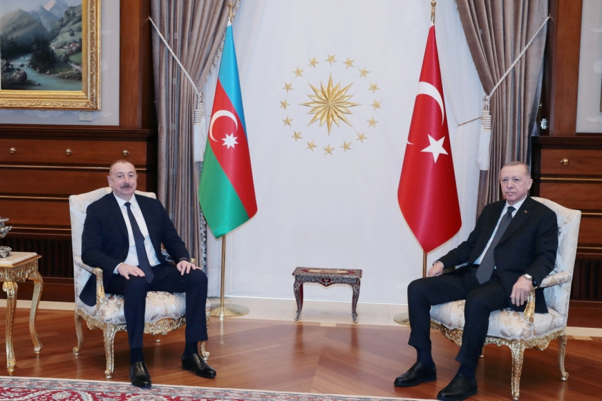 Les présidents azerbaïdjanais et turc s'entretiennent en tête-à-tête à Ankara - Photos 
