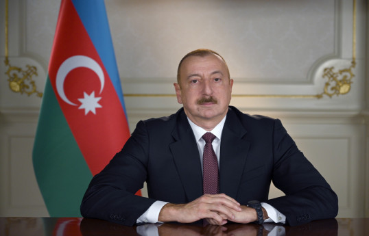 Le président azerbaïdjnaias félcite l'empereur du Japon