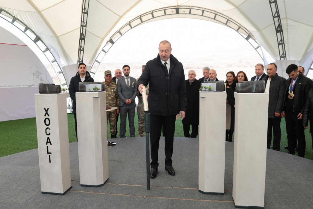 Le président Ilham Aliyev se rend à Khankendi après avoir posé la 1ère pierre du mémorial du génocide à Khodjaly - Mise à jour  - Photos 