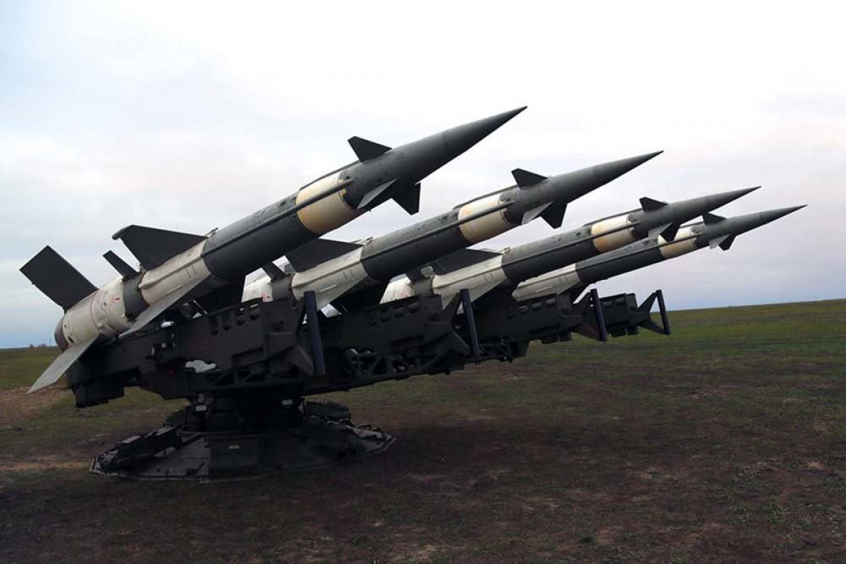 Macron : l’Occident envisage d’attirer des pays tiers pour fournir des munitions à Kiev