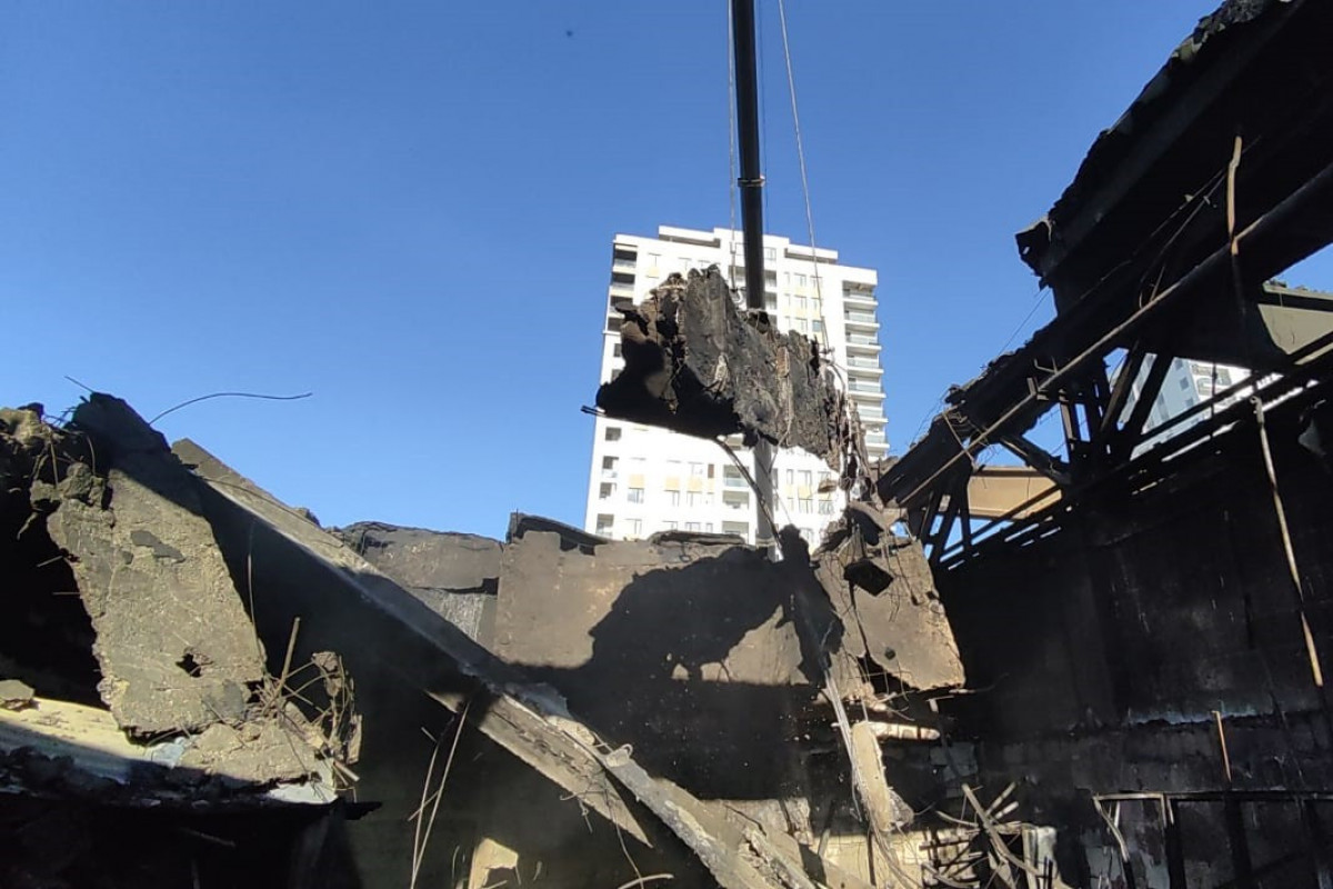 Bakou: le bilan de l'explosion dans un entrepôt commercial s'élève à 9 morts - mise à jour 