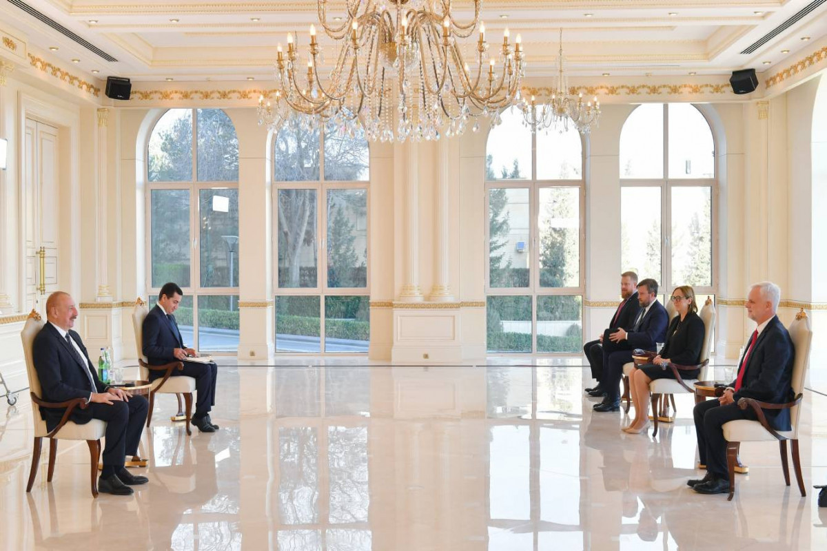 Le président azerbaïdjanais reçoit les lettres de créance du nouvel ambassadeur des Etats-Unis en Azerbaïdjan - Mise à Jour 