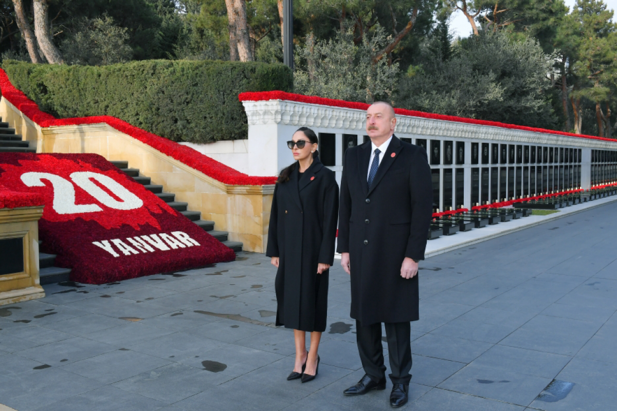 Le président Ilham Aliyev et la premère dame Mehriban Aliyeva visitent l