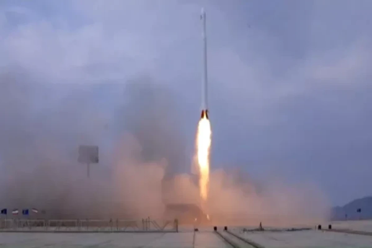 Iran: la satellite Soraya placé en orbite à 750 kilomètres au-dessus de la Terre