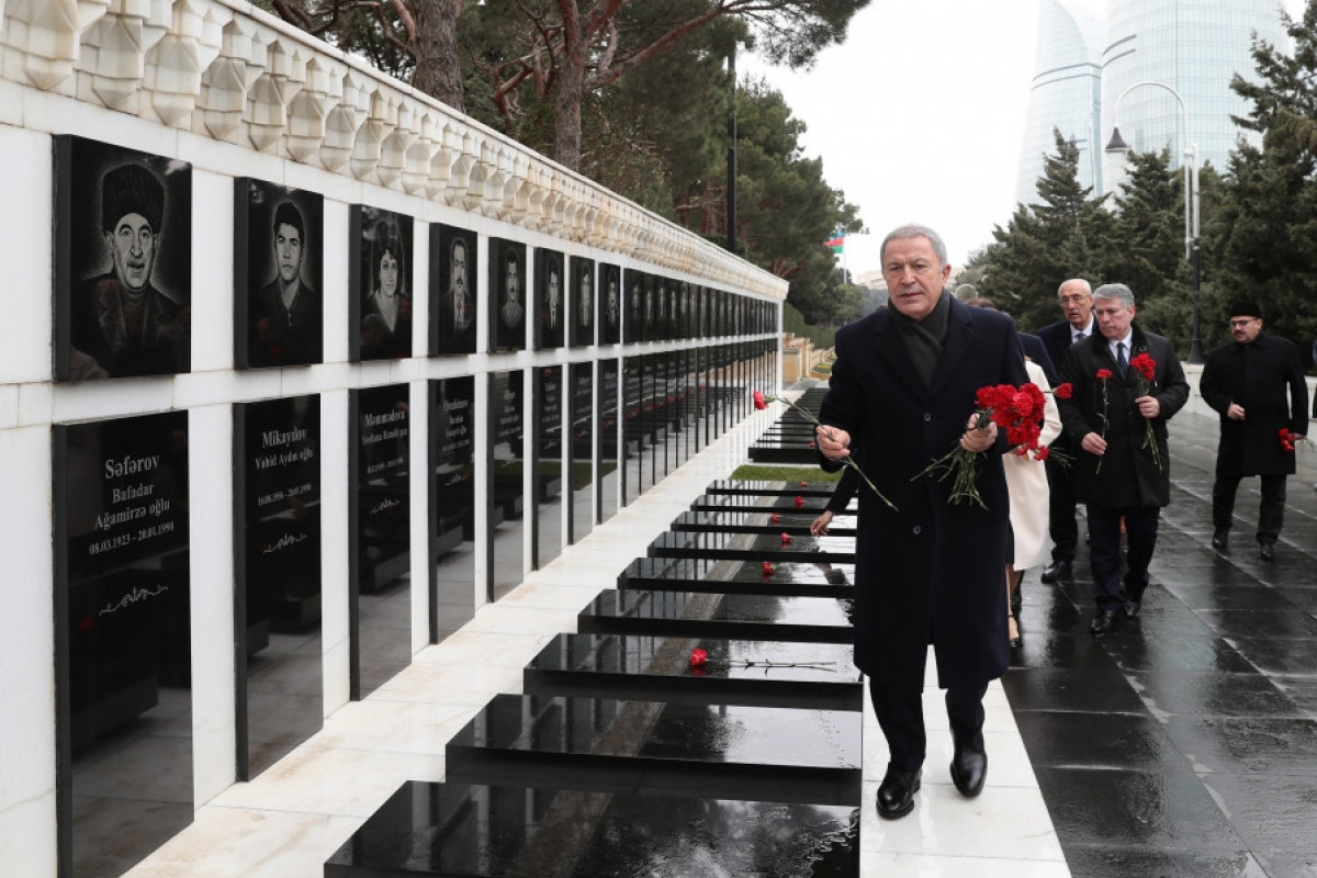 Le président de la Commission de défense nationale de la Grande Assemblée nationale de Turquie est en visite en Azerbaïdjan