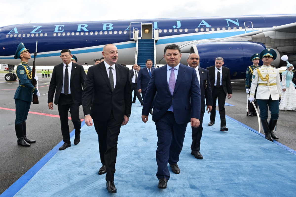 Le président Ilham Aliyev effectue une visite au Kazakhstan