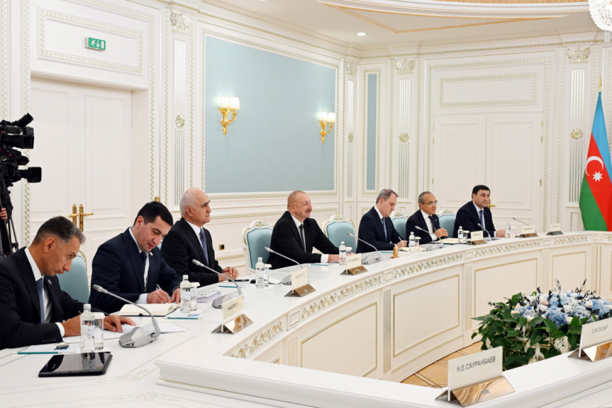 Entretien des présidents azerbaïdjanais et kazakh à Astana - Mise à jour 
