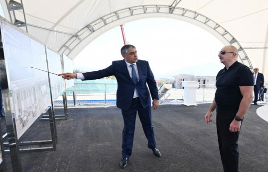Pose de la première pierre du Centre des congrès de Khankendi