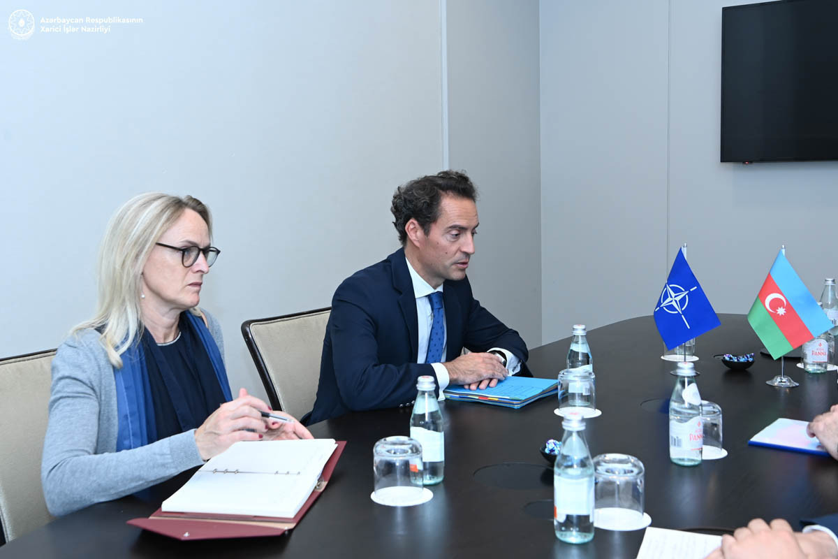 Washington : Le processus de paix Azerbaïdjan-Arménie au menu des discussions entre Djeyhoun Baïramov et Javier Colomina