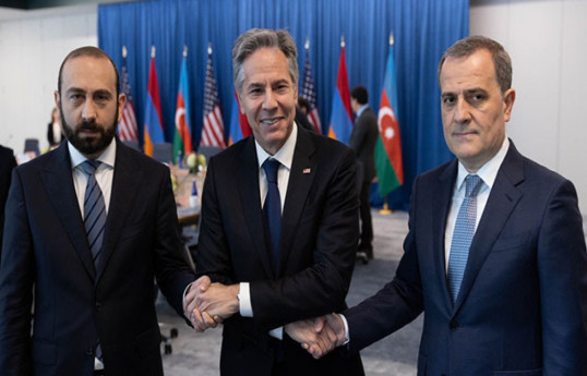 Les ministres des Affaires étrangères de l'Azerbaïdjan et de l'Arménie tiendront une réunion tripartite avec Blinken