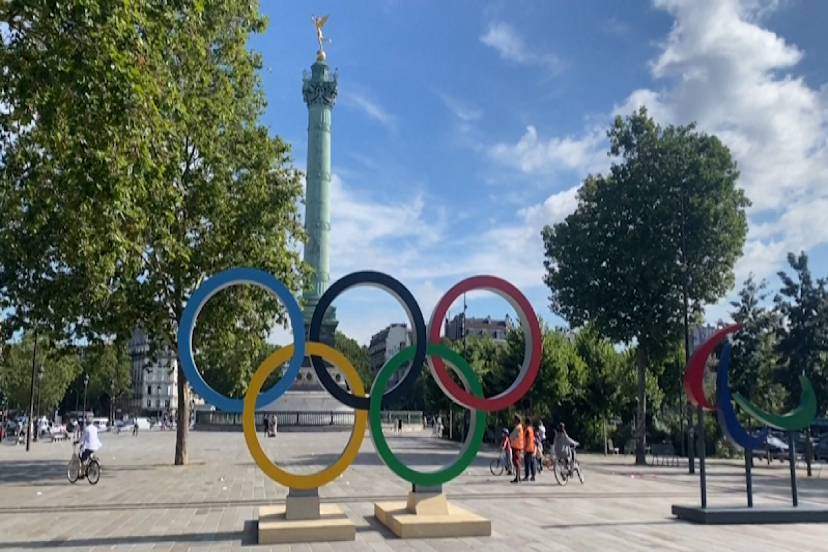 JO Paris 2024 : la place de la Bastille aux couleurs des Jeux