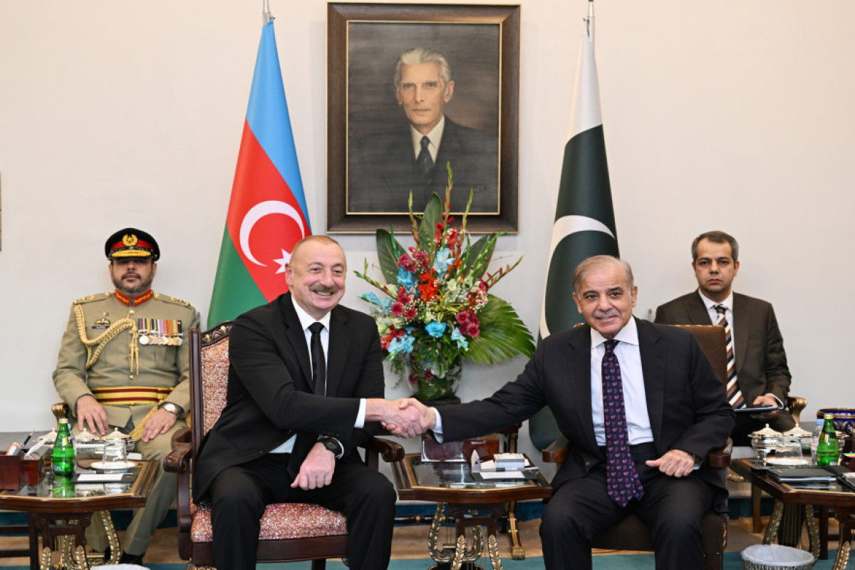 Le président azerbaïdjanais et le Premier ministre pakistanais tiennent une réunion restreinte à Islamabad - Mise à jour 