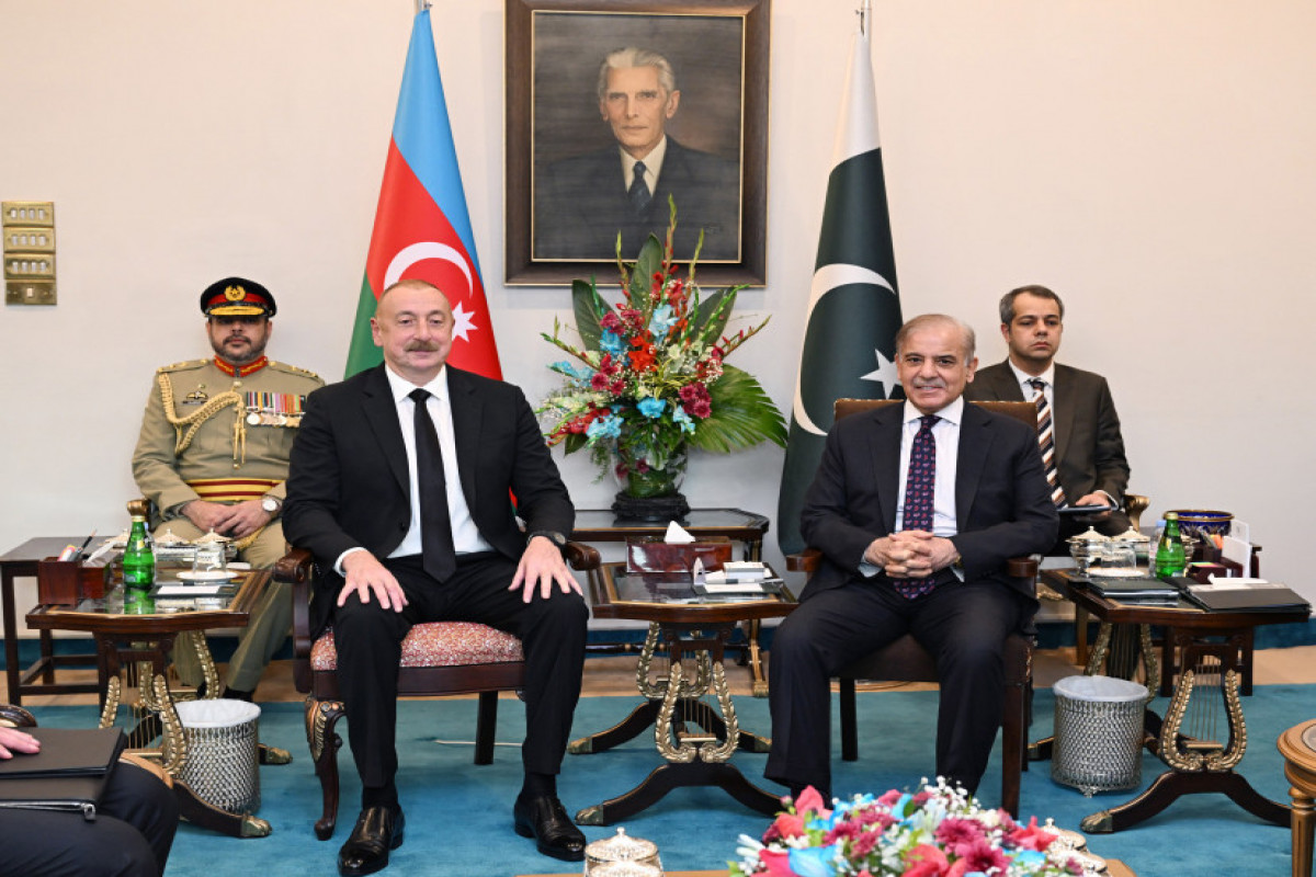 Le président azerbaïdjanais et le Premier ministre pakistanais tiennent une réunion restreinte à Islamabad - Mise à jour 