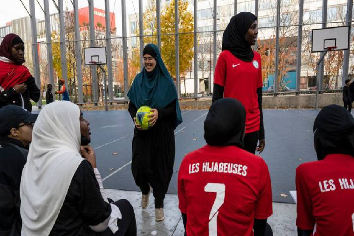 JO de Paris 2024: Amnesty dénonce l’interdiction du hijab faite aux athlètes françaises