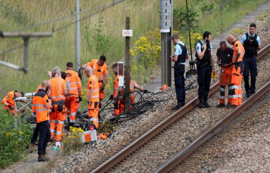 Le réseau ferroviaire français attaqué, à quelques heures de la cérémonie d’ouverture des JO
