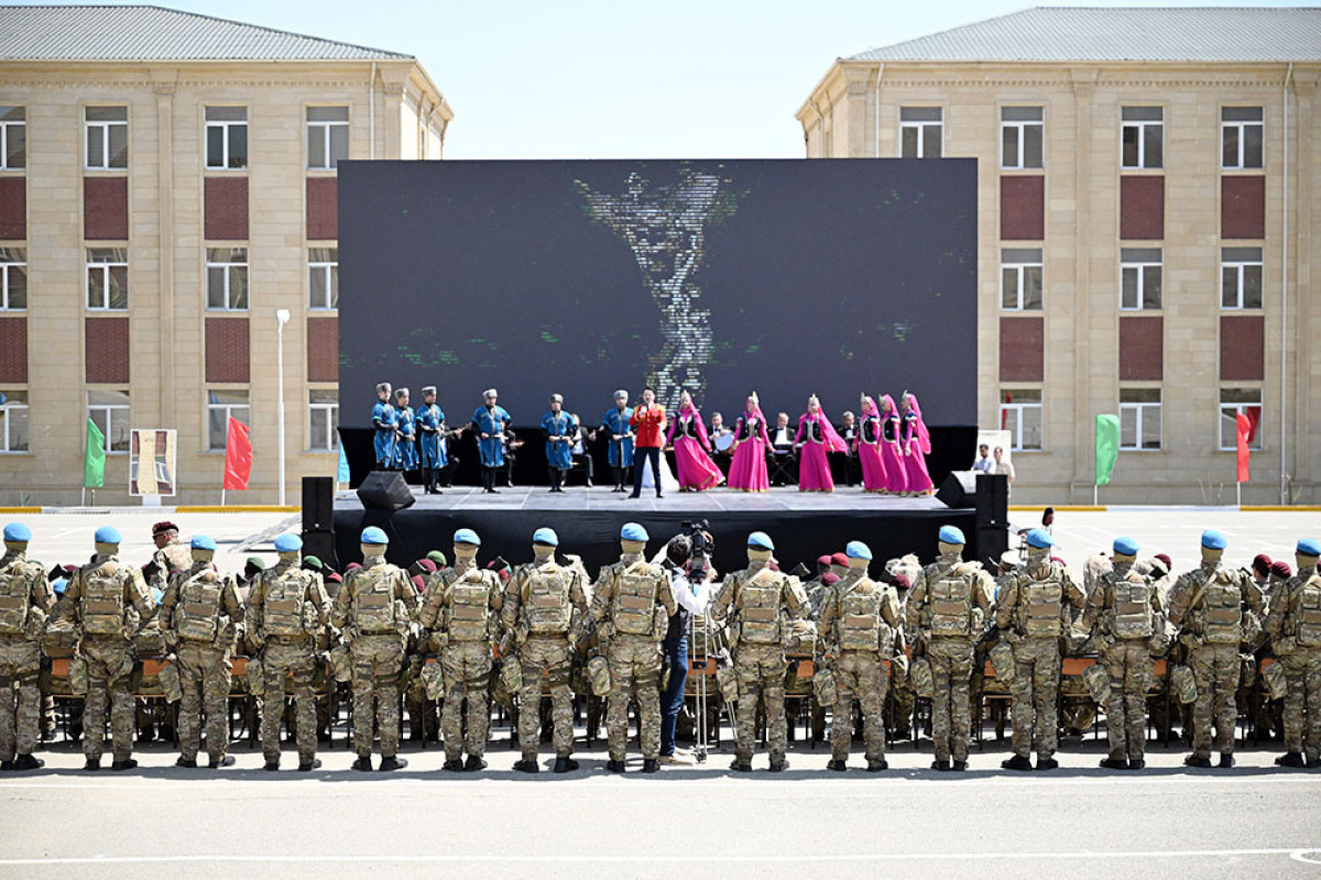 Les forces spéciales azerbaïdjanaises, turques et géorgiennes organisent un exercice conjoint - Vidéo 