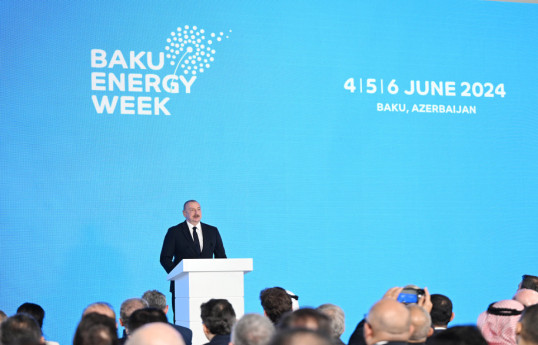 Semaine de l’énergie de Bakou : Le président Ilham Aliyev participe à l’ouverture du Salon international du pétrole et du gaz de la Caspienne