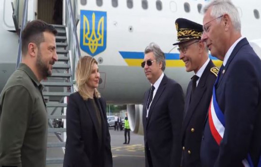 Le président ukrainien arrive en France