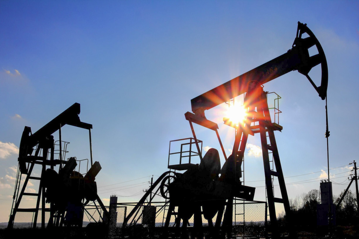 Le prix du pétrole azerbaïdjanais dépasse les 84 dollars sur les bourses