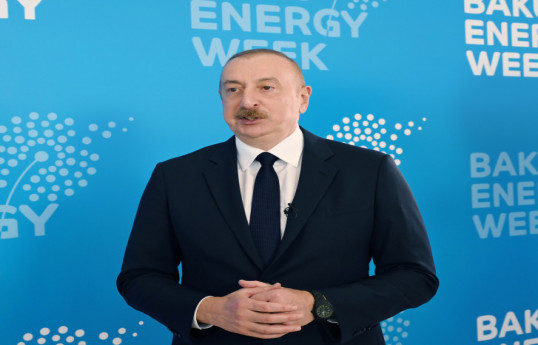 Le président azerbaïdjanais : Une approche très réfléchie de l'utilisation des énergies renouvelables doit être appliquée