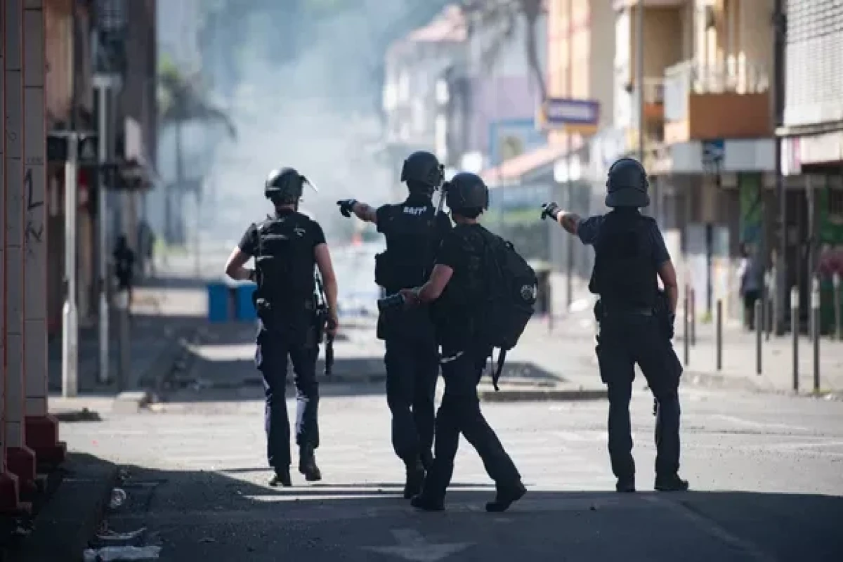 Nouvelle-Calédonie : emprisonnement de deux militants indépendantistes à Nouméa
