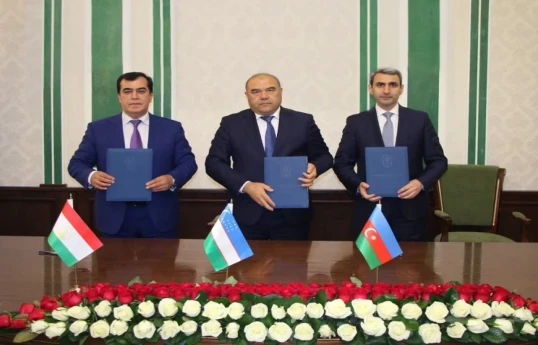 L'Azerbaïdjan, l'Ouzbékistan et le Tadjikistan discutent de l'attraction de nouvelles cargaisons vers le Corridor médian