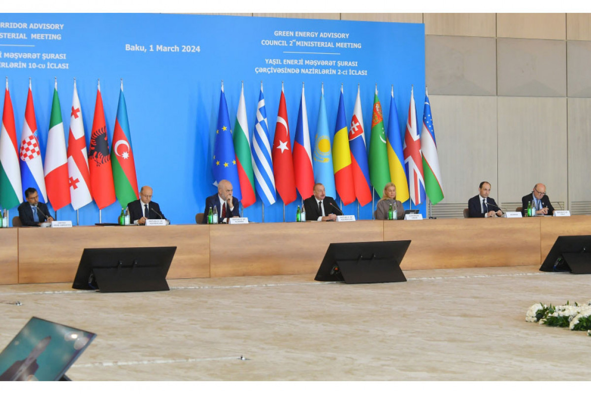 Ilham Aliyev a assisté à la 10e réunion ministérielle du Conseil consultatif du Corridor gazier méridional - Photos - Mise à Jour 