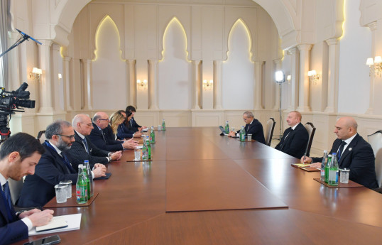 Le président azerbaïdjanais reçoit le ministre italien de l’Environnement et de la Sécurité énergétique