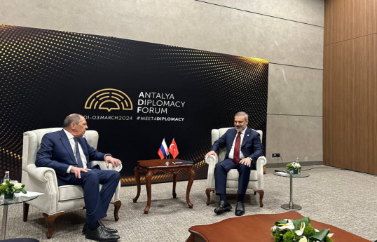 Rencontre entre les ministres des Affaires étrangères turc et russe