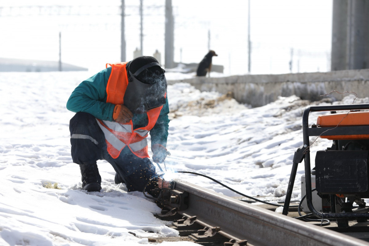 La modernisation du chemin de fer Bakou-Tbilissi-Kars est en cours d'achèvement - Photos 