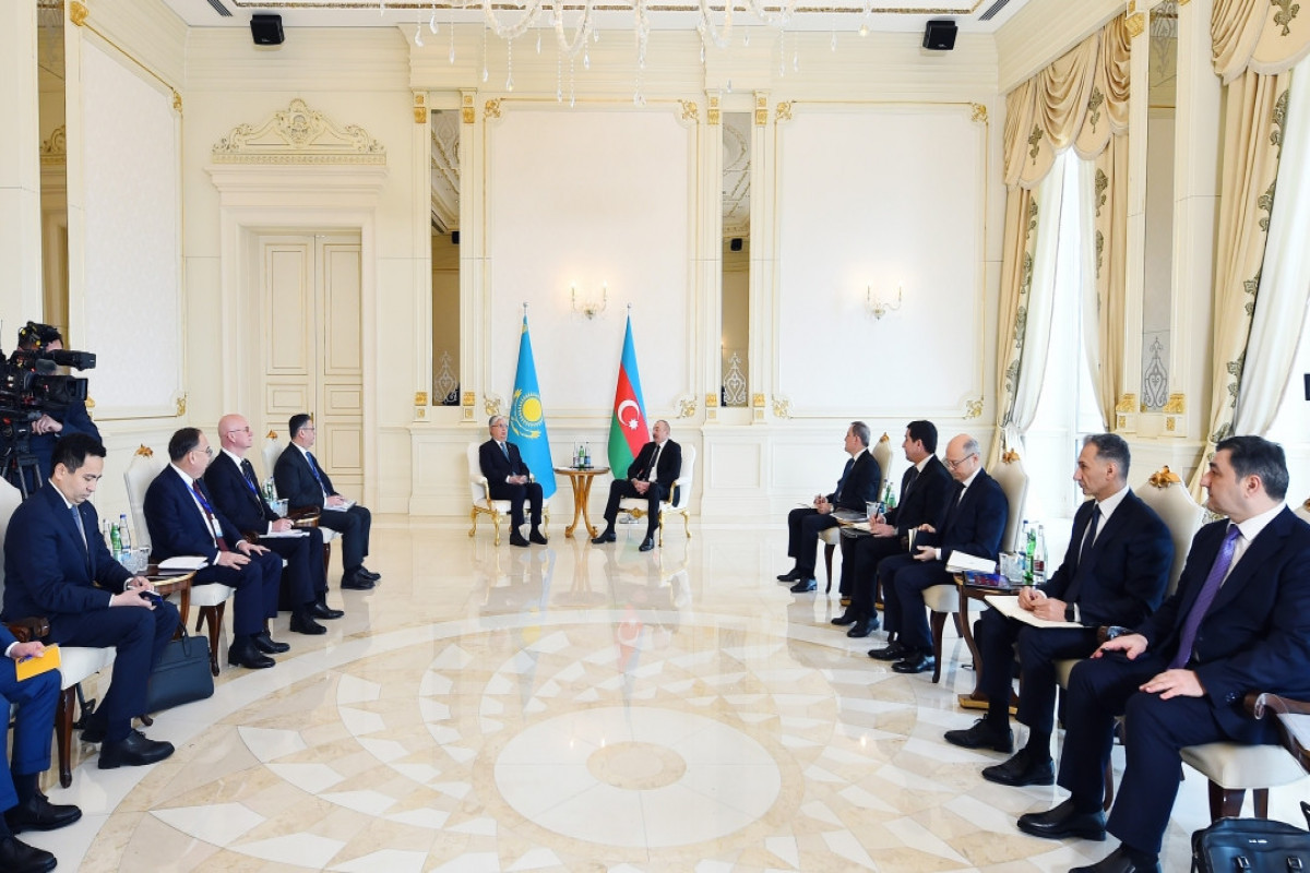 Les présidents azerbaïdjanais et kazakh se sont rencontré  dans un format restreint - Mise à Jour