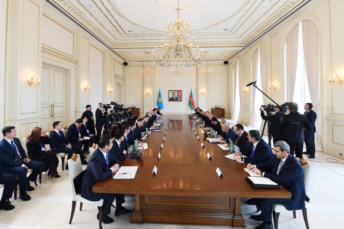 La première réunion du Conseil intergouvernemental suprême kazakh-azerbaïdjanais a eu lieu - Mise à jour 