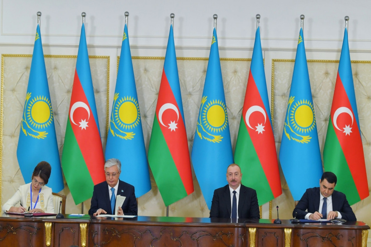 Un certain nombre de documents signés entre l’Azerbaïdjan et le Kazakhstan - Mise à Jour 