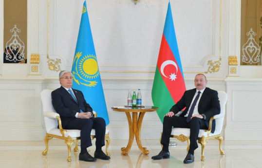 Les présidents azerbaïdjanais et kazakh se sont rencontré  dans un format restreint - Mise à Jour