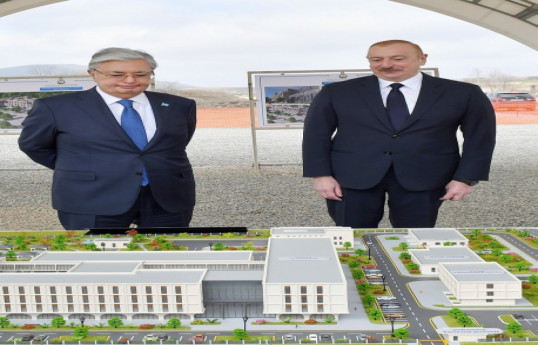 Fuzouli : les présidents azerbaïdjanais et kazakh prennent connaissance du projet de l’Hôpital central régional